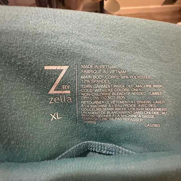 Zella - Picture 2 of 5